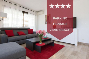 3-Room Apartment with Terrace in Palm Beach